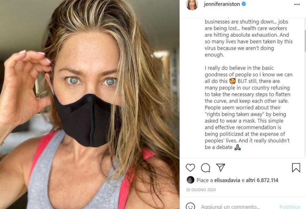 Jennifer Aniston attacca no vax e negazionisti