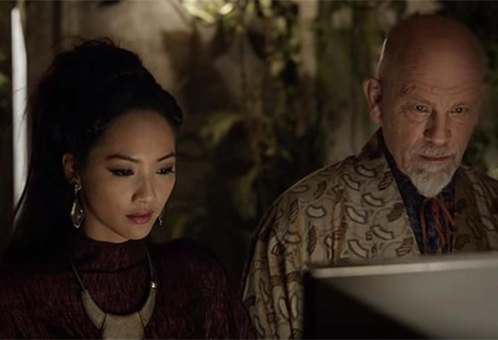 C'è un film che sarà visibile solo tra 100 anni: "100  Years" di John Malkovich 