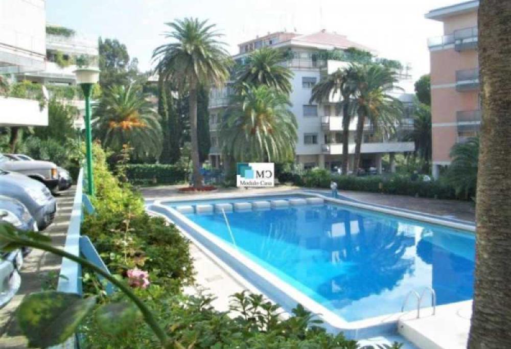 L’appartamento di lusso che fu di Raffaella Carrà è in vendita a Roma Radio 105 L’appartamento di lusso che fu di Raffaella Carrà è in vendita a Roma Radio 105