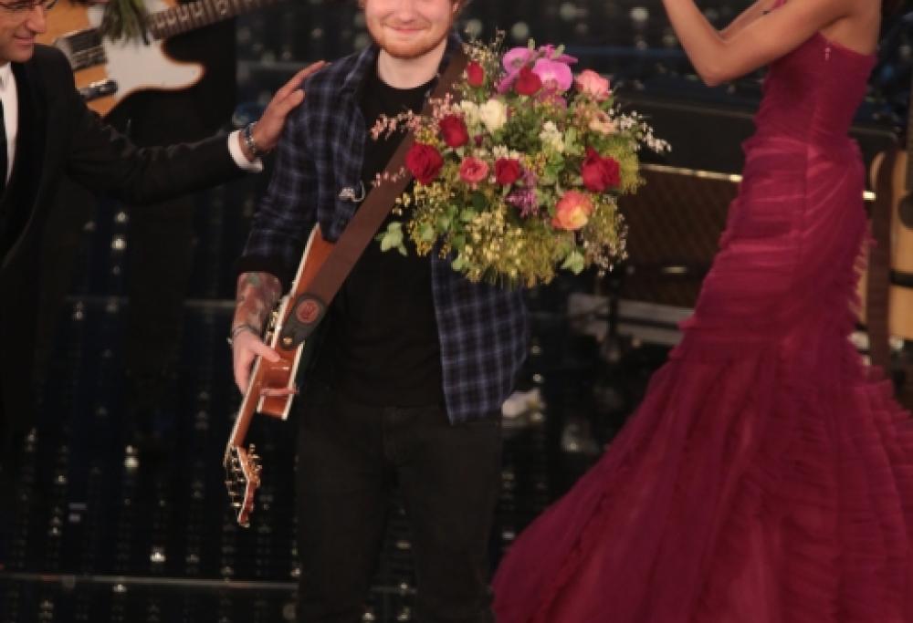 Ed Sheeran smentisce le voci: “Rimango in Inghilterra”