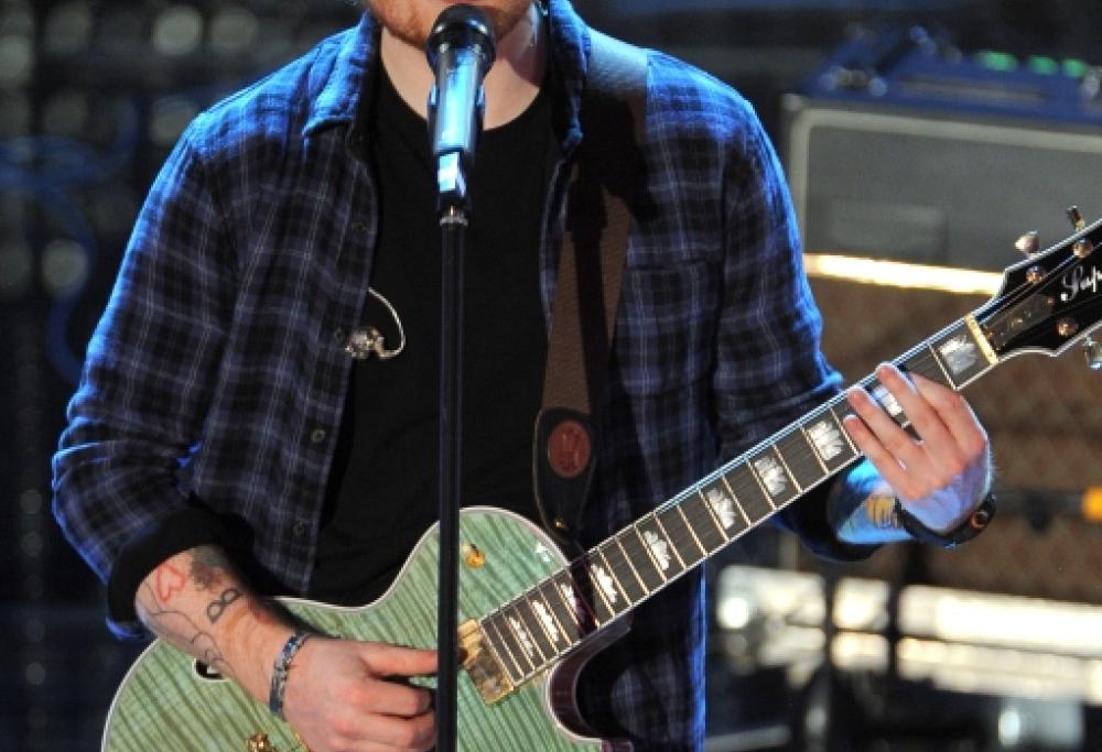 Ed Sheeran, nei guai per Taylor Swift
