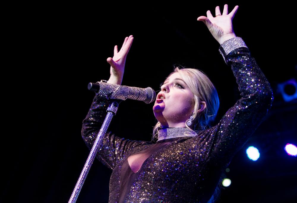 Meghan Trainor chiama i fan a rendere omaggio a Christina Grimmie