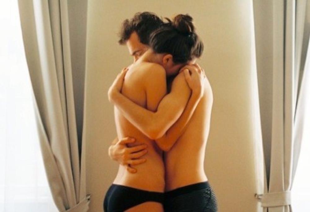 Come i soldi interferiscono con la nostra vita sessuale oggi 