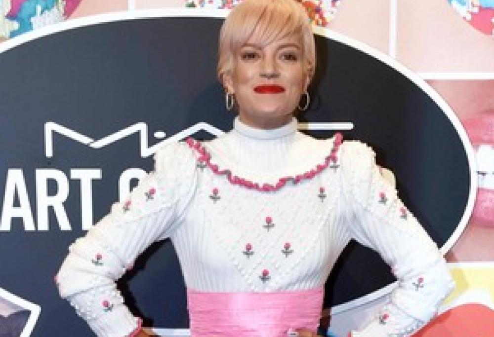Lily Allen all'attacco di David Cameron