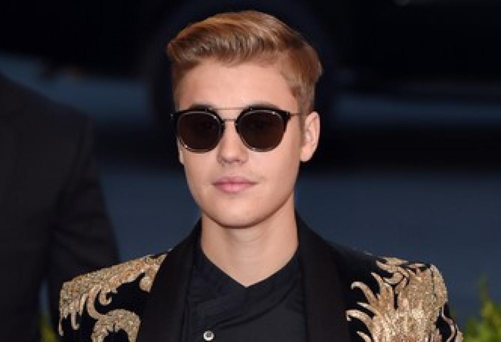 Justin Bieber, con 20 milioni di like su Instagram, l’album uscirà prima di Natale: “Ho bisogno di voi”