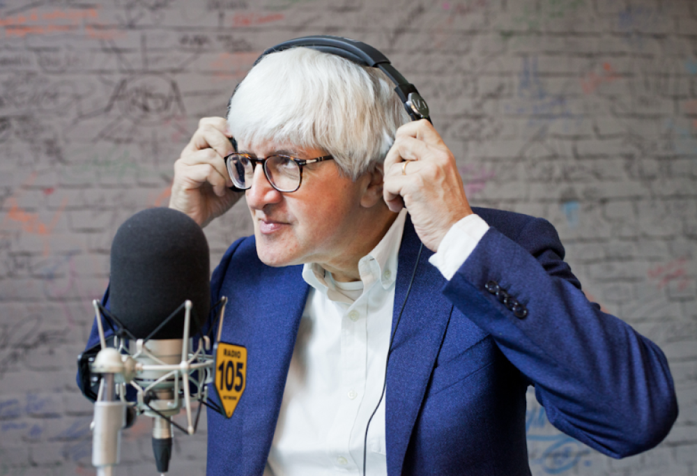 Beppe Severgnini a 105 Friends. Mercoledì 29 alle 11.00