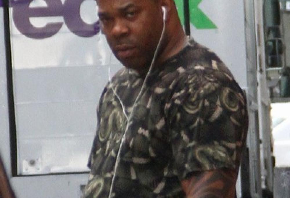Busta Rhymes finisce in manette
