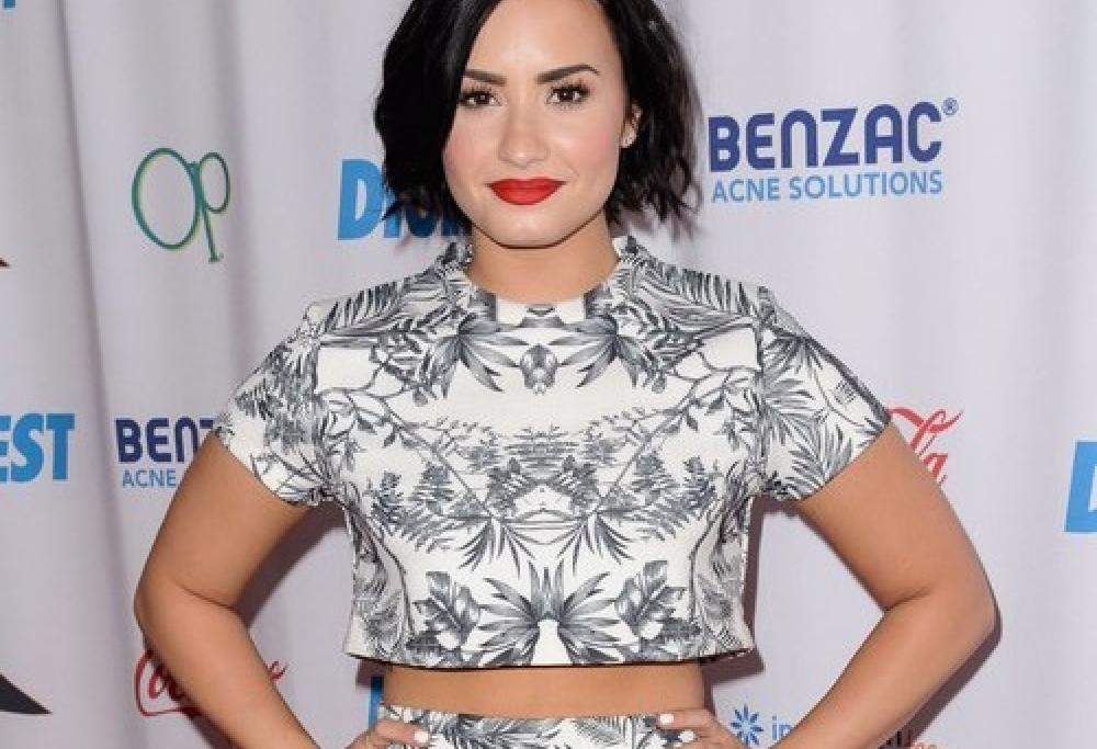 Demi Lovato: “Credo negli alieni”