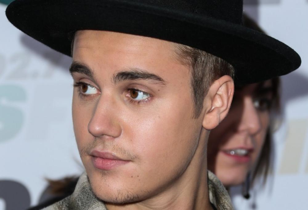 Justin Bieber: "Le cerimonie di premiazione sono finte"