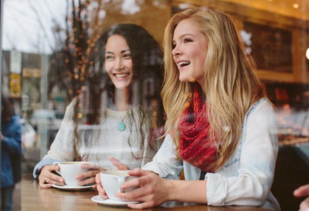 Sei ingrassata? Potrebbe dipendere dalla tua migliore amica! Lo studio
