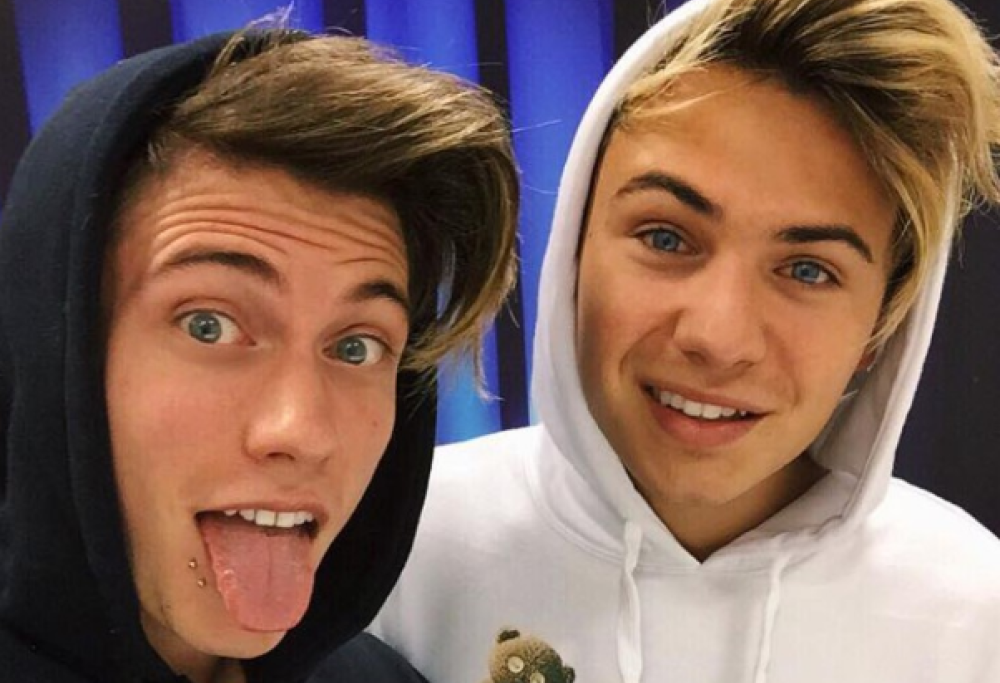 Benji AND Fede missione recupero voti per gli MTV Awards
