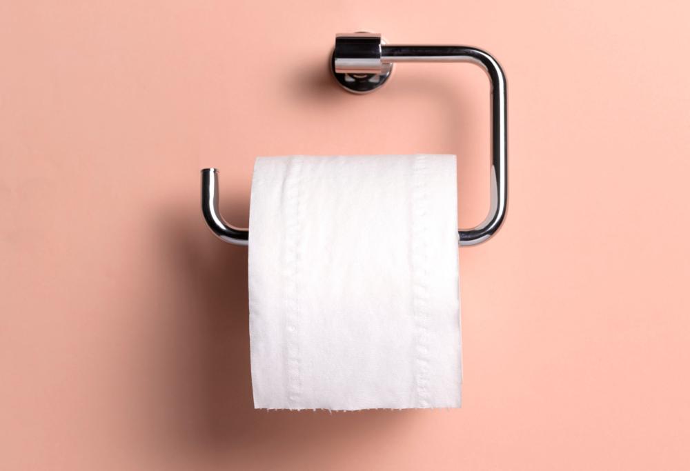 E tu, da che lato inserisci la carta igienica? 