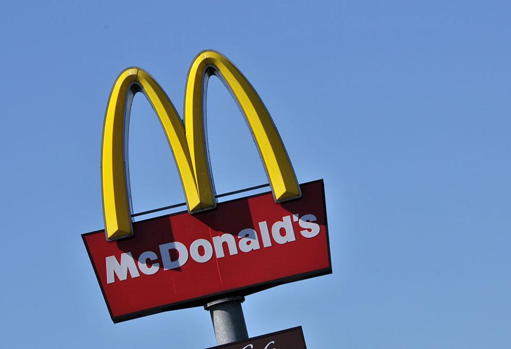 Viaggia in tutto il mondo per assaggiare tutti i piatti locali di McDonald's