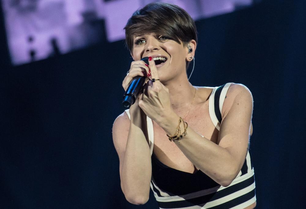 Alessandra Amoroso: proposta di matrimonio al concerto di Reggio Calabria 
