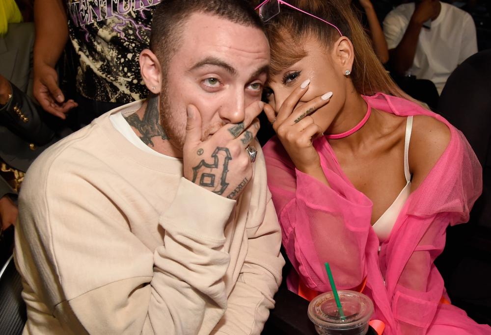 Ariana Grande non si nasconde: "Mi vedo con Mac Miller"