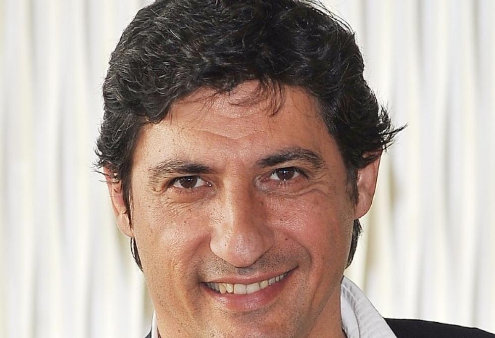 Emilio Solfrizzi in diretta con Max Brigante, oggi alle 18.00