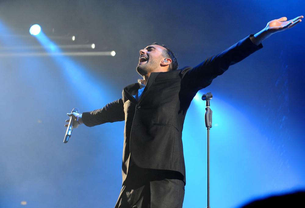 Marco Mengoni realizza una doppietta d’Oro!