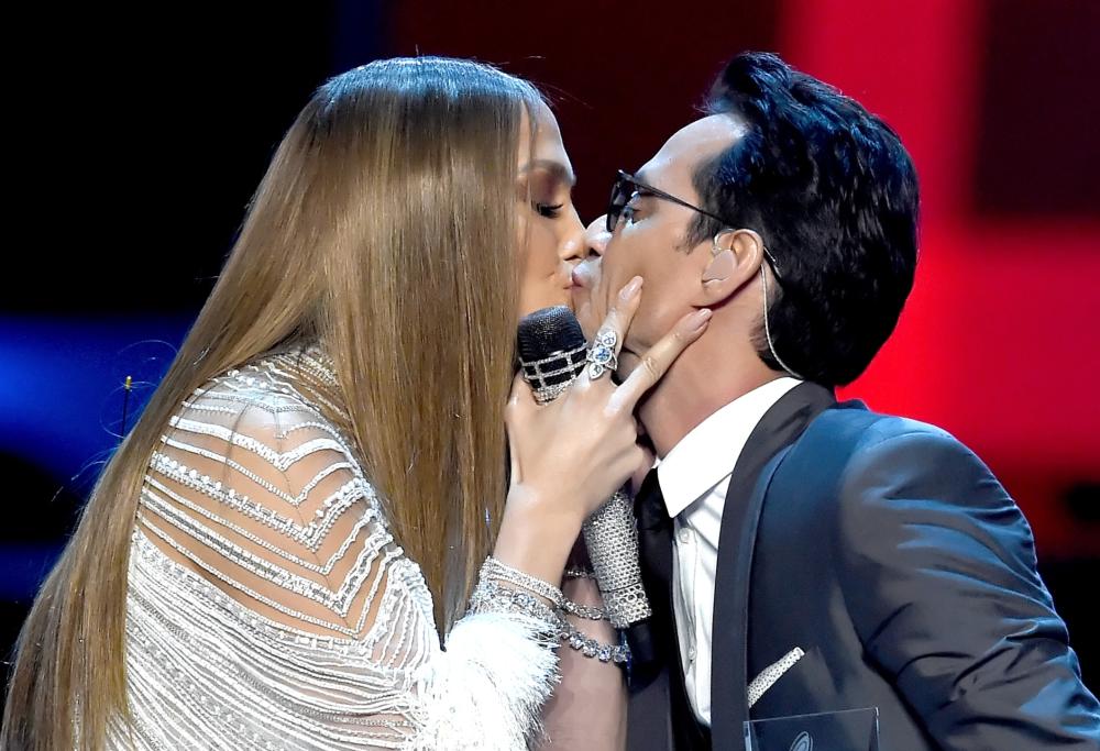 Jennifer Lopez, l'ex Marc Anthony divorzia "di nuovo"