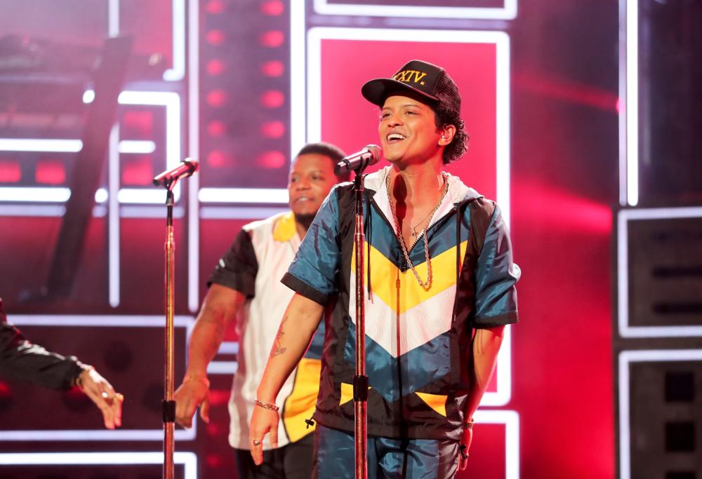 Bruno Mars: "Con la mia musica voglio far tornare tutti bambini"