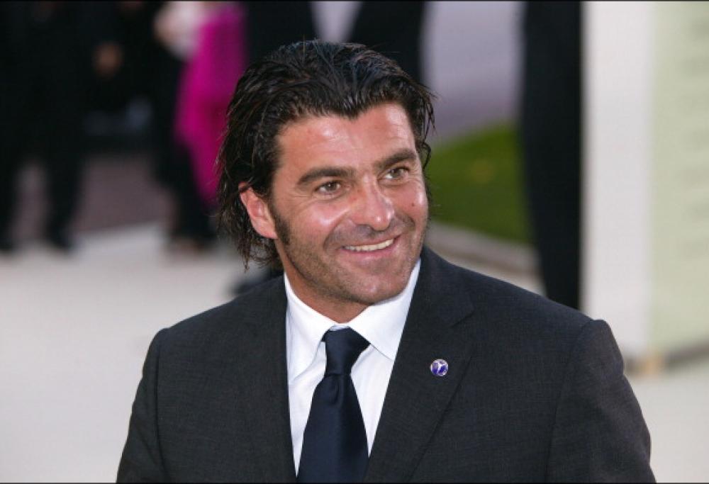 Alberto Tomba: ritrovata la Panda rubata!