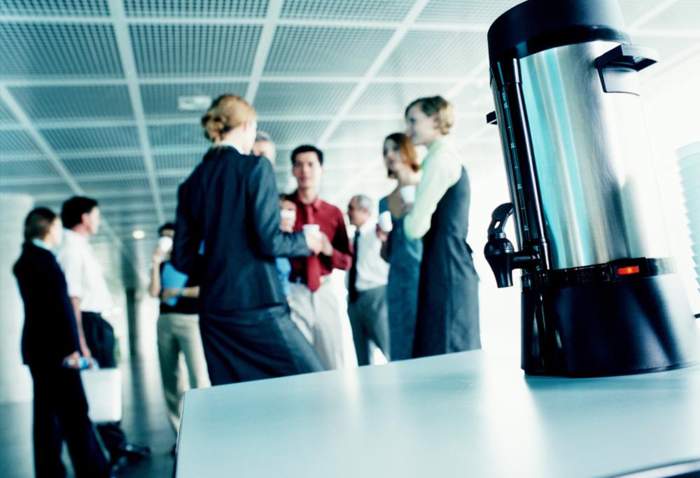 Vietata la pausa caffè ai dipendenti, si perde troppo tempo!