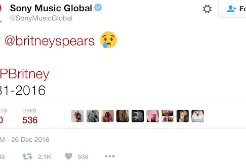 Sony Music e Bob Dylan: dai loro account una bufala su Britney Spears