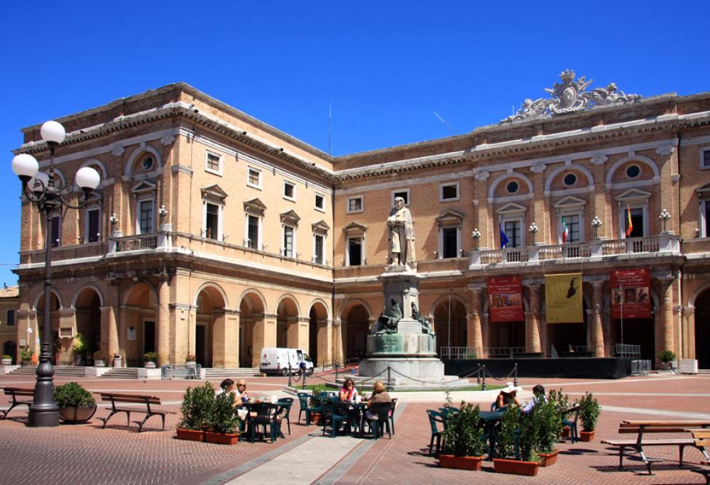 Terremoto del Centro Italia: “Tornate in vacanza nelle nostre regioni se volete aiutarci”