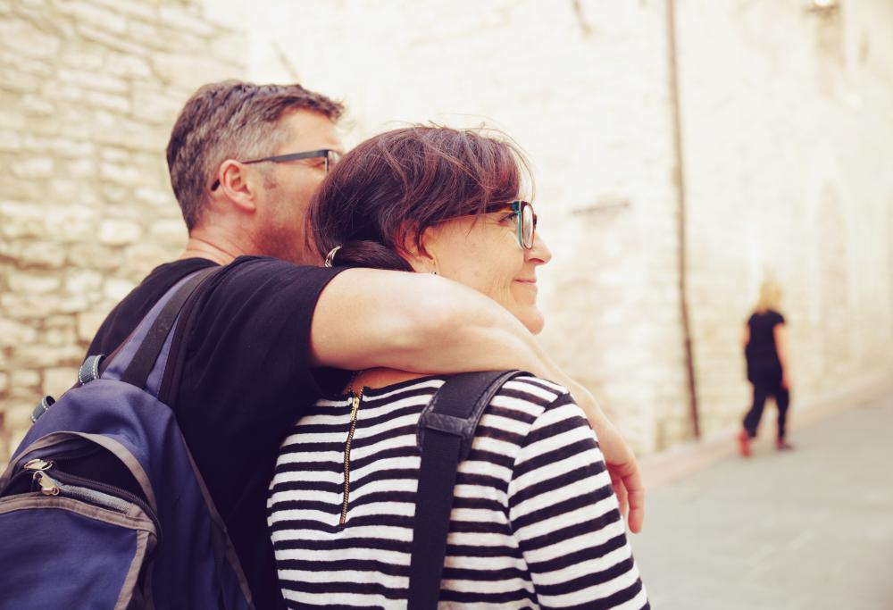 Cade un mito: oggi gli uomini preferiscono le coetanee 