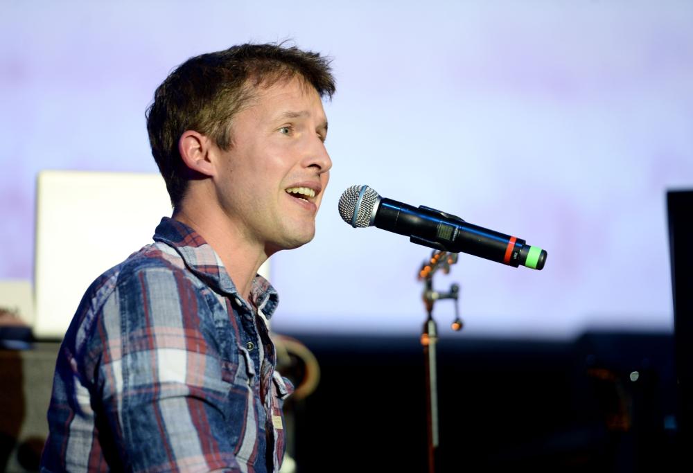 James Blunt: l’omaggio a Carrie Fisher, “la persona più speciale al mondo”