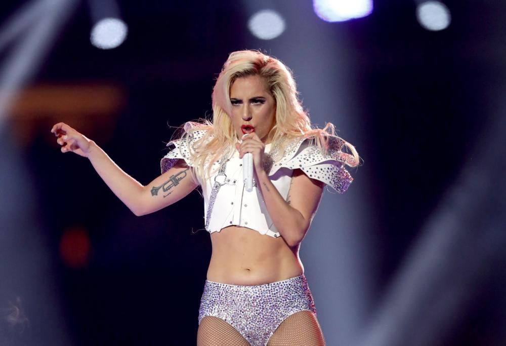 Lady Gaga, “drag queen” per RuPaul