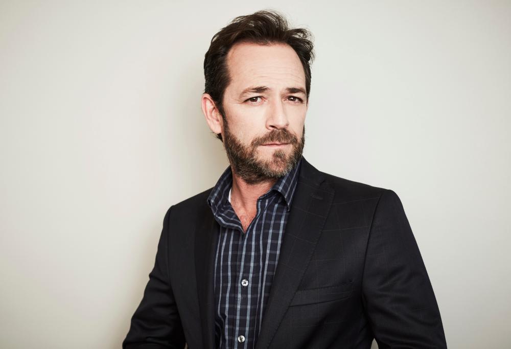 Luke Perry sconfigge il cancro. Ora si batte per la prevenzione