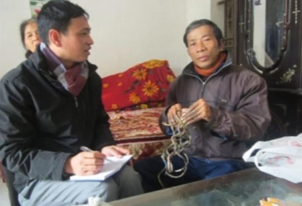 In Vietnam c'è un uomo che non si taglia le unghie da 35 anni