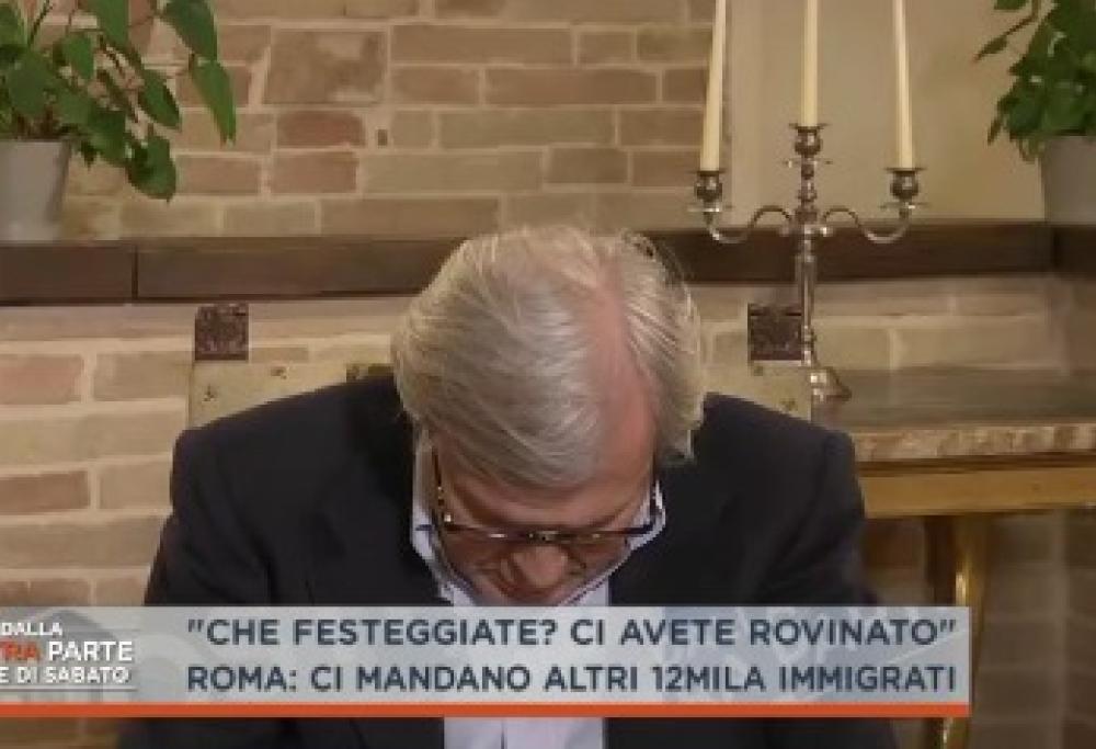 Sgarbi si addormenta in diretta tv durante un programma su Rete 4: il video
