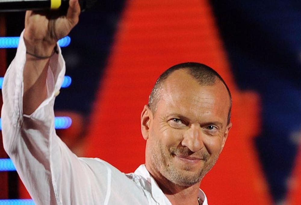 Coronavirus, il gesto di Biagio Antonacci: donati quattro ventilatori polmonari all'Ospedale Sacco