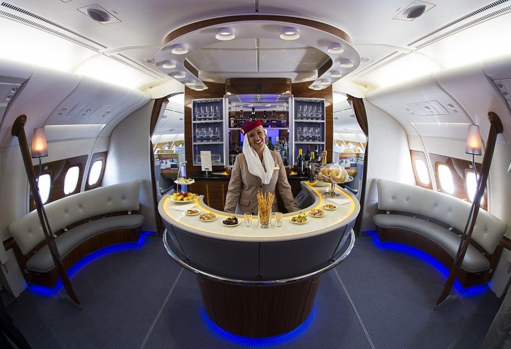 Viaggi in aereo: saranno sempre più “social” e divertenti