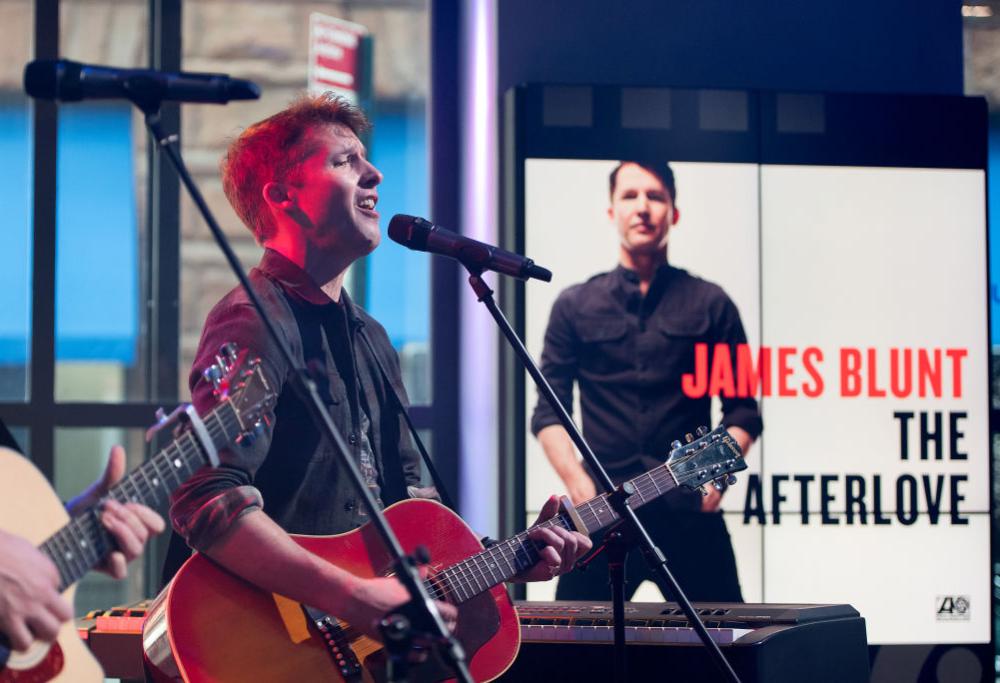 James Blunt annuncia il suo nuovo album, The Afterlove