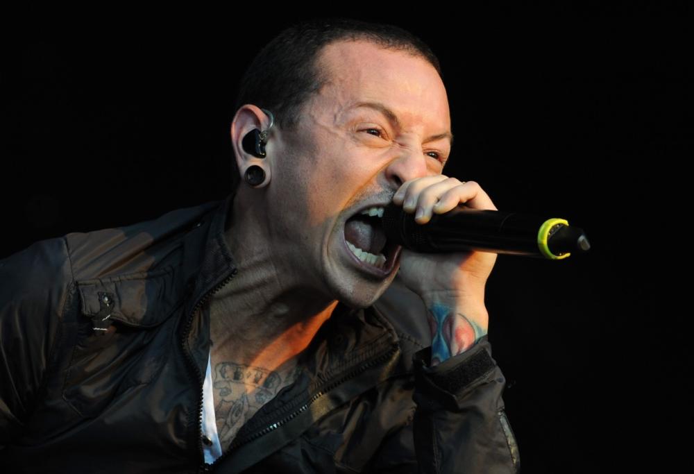 Linkin Park: "Se ci chiamate venduti vi prendiamo a pugni"