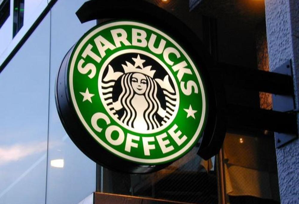 Caffè bollente sulla cliente: Starbucks dovrà risarcirla con 100mila dollari