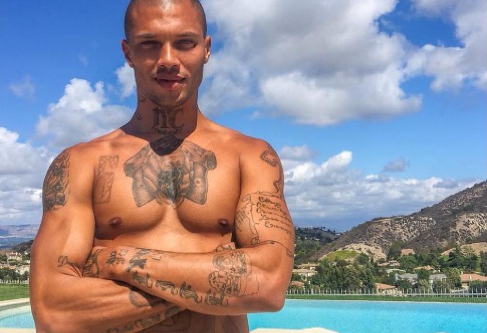 La nuova vita di Jeremy Meeks: da galeotto a supermodello