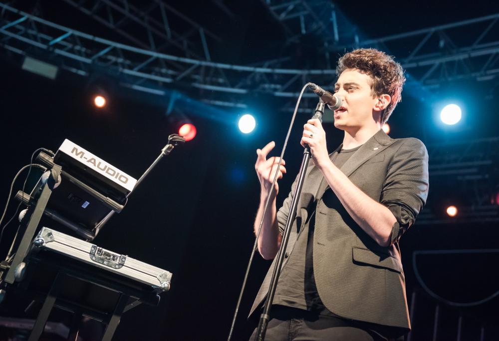 Michele Bravi, ecco le date del tour "Anime di Carta - Nuove pagine"