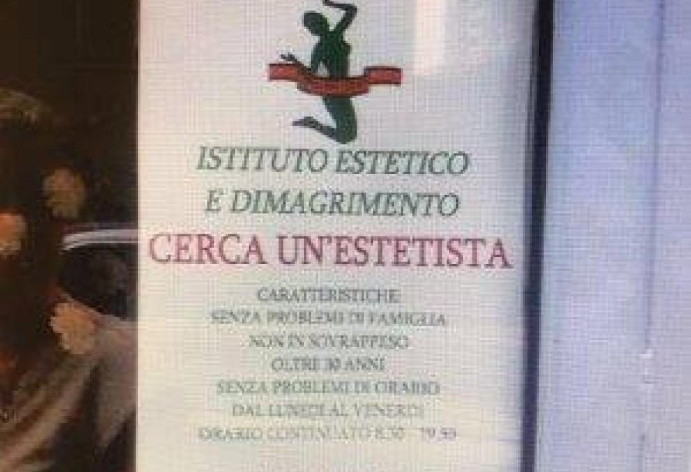 Asti: “Cercasi estetista senza problemi di famiglia e non in sovrappeso”, scattano le polemiche