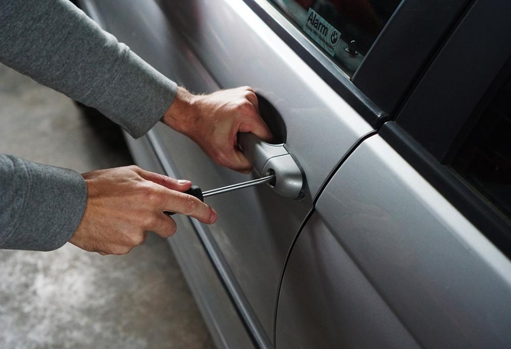 Sapete qual è l’oggetto più rubato nelle auto?