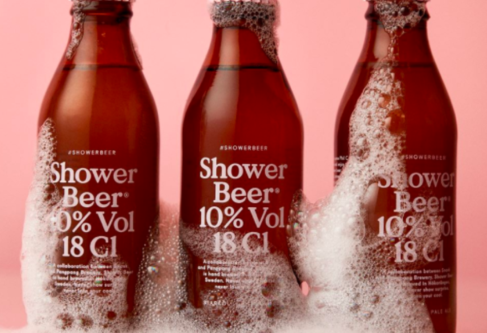 Shower Beer, è arrivata la birra che si gusta direttamente in doccia!