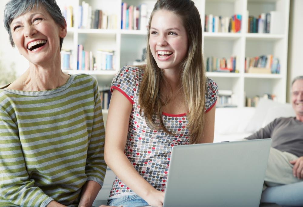 La migliore amica dei teenager? È la nonna!