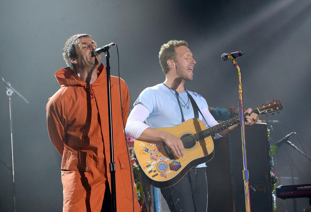Liam Gallagher ha chiesto scusa a Chris Martin per gli insulti del passato