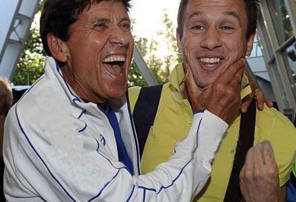 Gianni Morandi convoca Antonio Cassano (e Tommaso Paradiso)