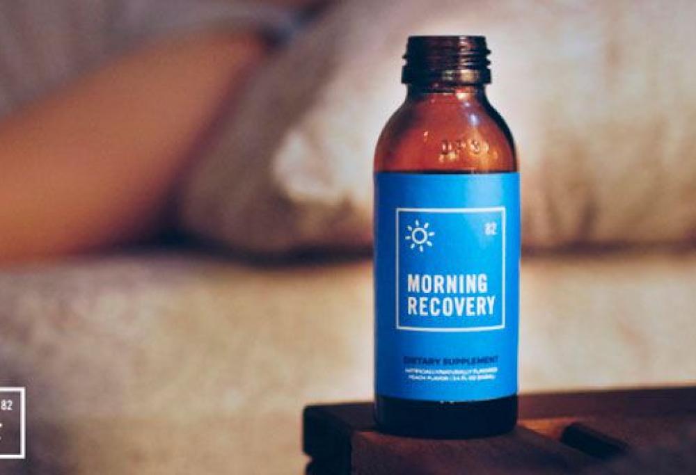 Niente più postumi da sbronza: arriva Morning Recovery, una bevanda miracolosa!