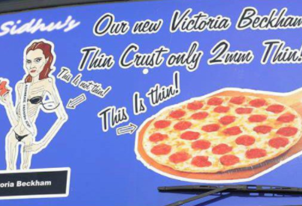 Victoria Beckham definita "icona di anoressia": lei fa causa alla pizzeria 