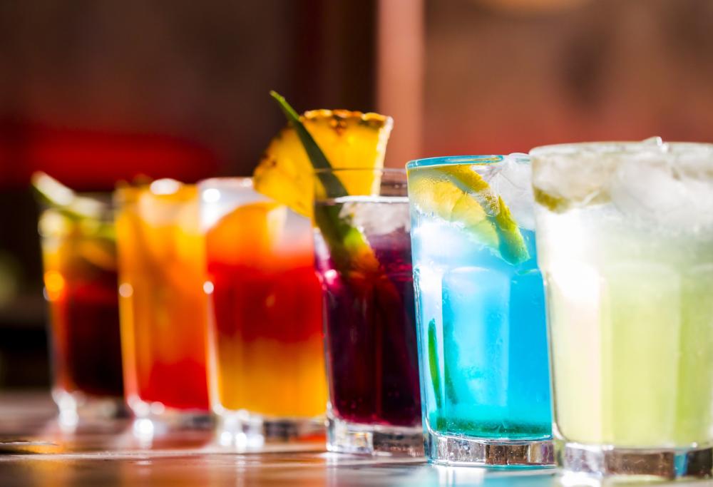Un po' di alcol (ma solo un po') può mettere le ali alla creatività
