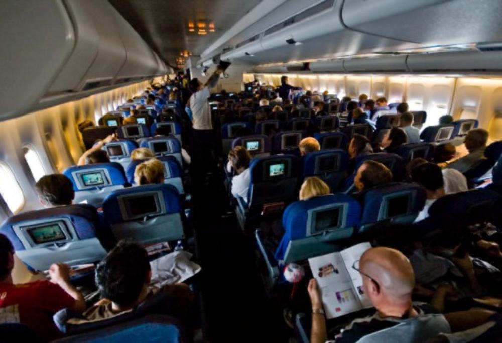 Allarme salute: le procedure d'imbarco in aereo favoriscono la diffusione di malattie
